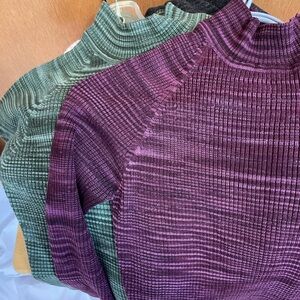 Blueberry Hill Mock Neck Ribbed Tops Green and Purple Women’s Medium